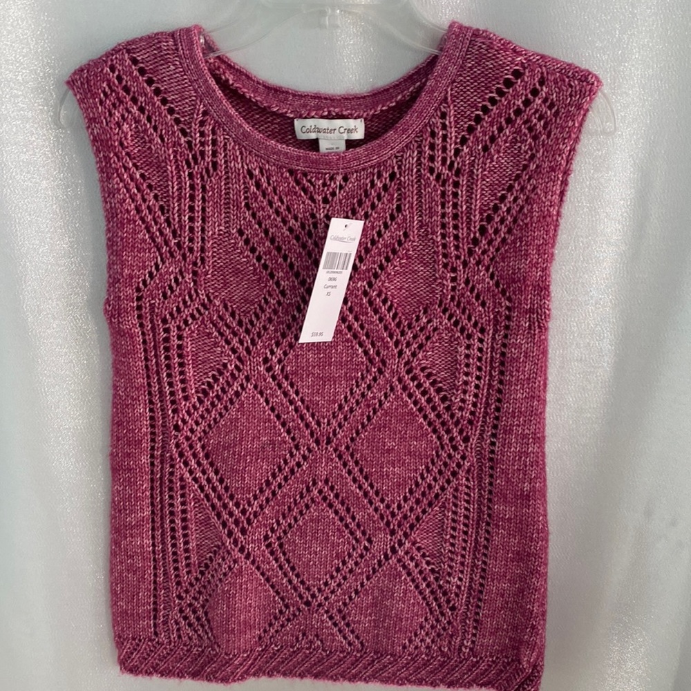 Sweater vest